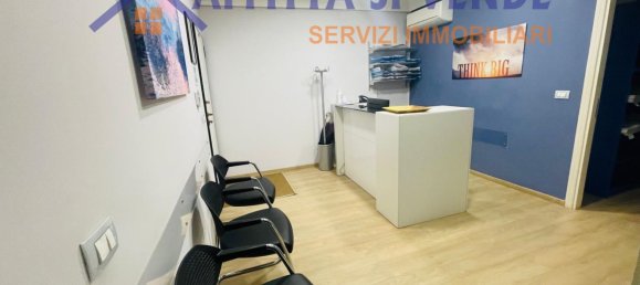 Escritório em Syracuse, Italy 110 m² N.º 244640 4