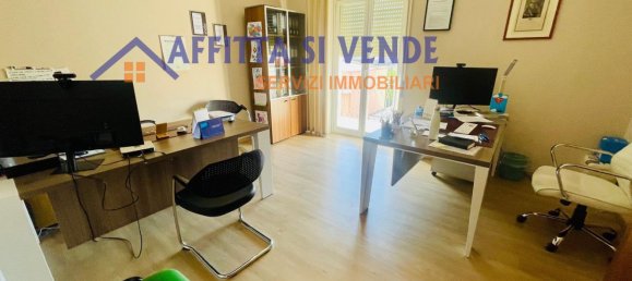 Escritório em Syracuse, Italy 110 m² N.º 244640 12