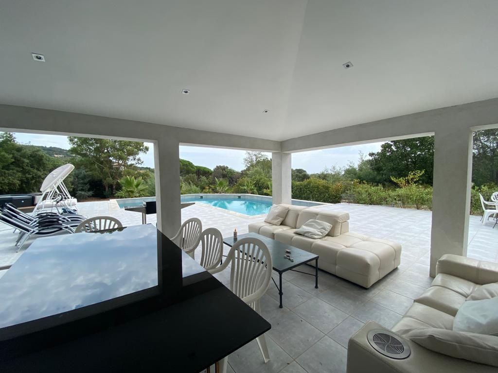 5 Schlafzimmer Villa in Grimaud, France, Nr. 198915