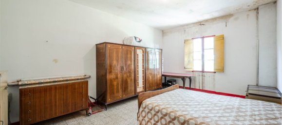 4 غرف نوم منزل في San Giovanni in Persiceto, Italy رقم 360161 42