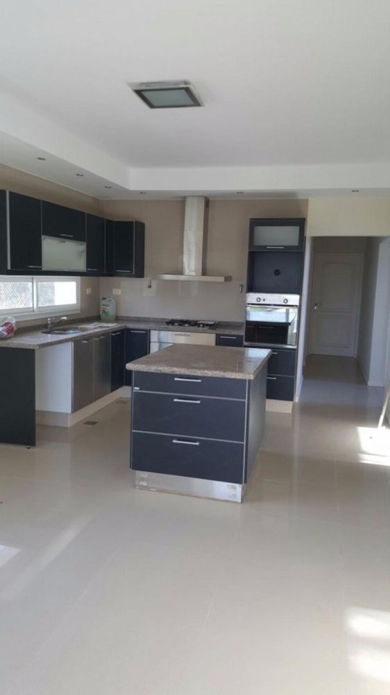 6 غرف نوم شقة في Cordoba, Argentina رقم 6360