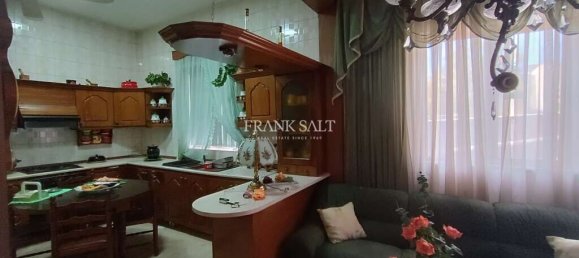 3 chambres Maison de ville à Marsa, Malta No. 2179 3