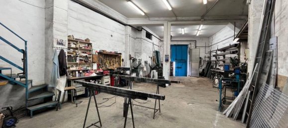 340m² Warehouse in Sant'Antimo, Italy No. 353801 10