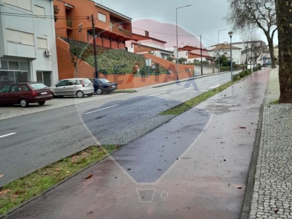 135m² Building in Vila Nova de Paiva, Portugal No. 53509