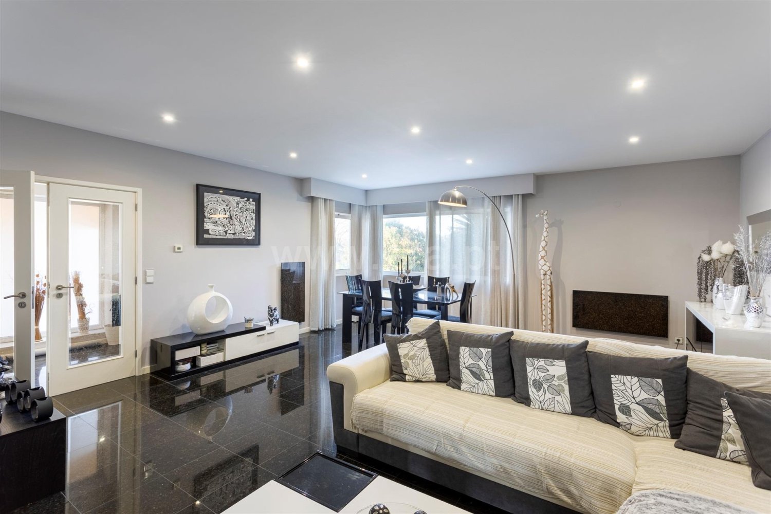 4 غرف نوم منزل في Vila Nova de Gaia, Portugal رقم 113202