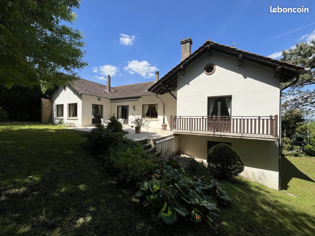 Casa T4 em Remelfing, France N.º 57945