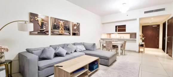 Studio in Dubai, UAE No. 21086 2