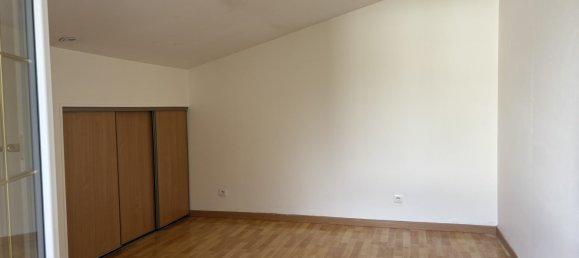 3 chambres Maison à Romorantin-Lanthenay, France No. 237308 6