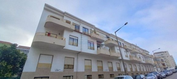 3 bedrooms Duplex in Costa da Caparica, Portugal No. 30512 17