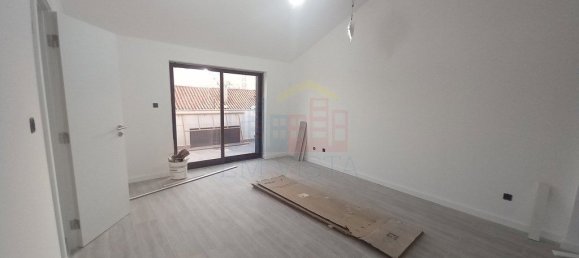 3 bedrooms Duplex in Costa da Caparica, Portugal No. 30512 12