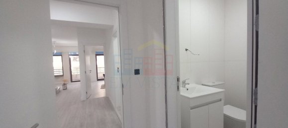 3 bedrooms Duplex in Costa da Caparica, Portugal No. 30512 7