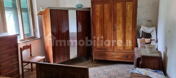 2 bedrooms House in Licciana Nardi, Italy No. 184691 11