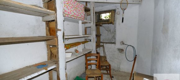 8 bedrooms House in Urbe, Italy No. 102450 25