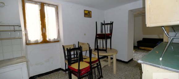 8 bedrooms House in Urbe, Italy No. 102450 20