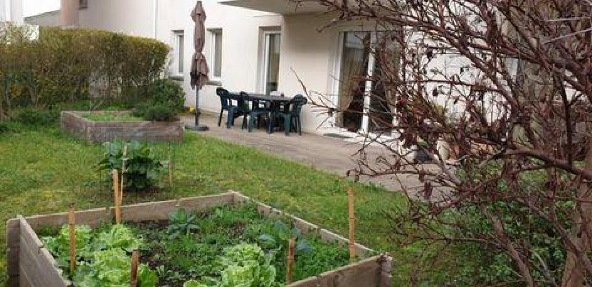 Кондоминиум  с 3 спальнями в Тур, Франция № 14671