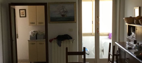 4 rooms Apartment in Grosseto, Italy No. 145555 7