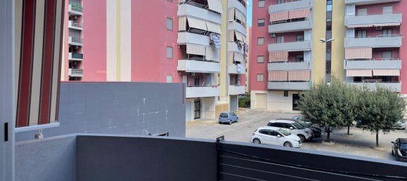 Apartamento T3 em Taranto, Italy N.º 374942 10