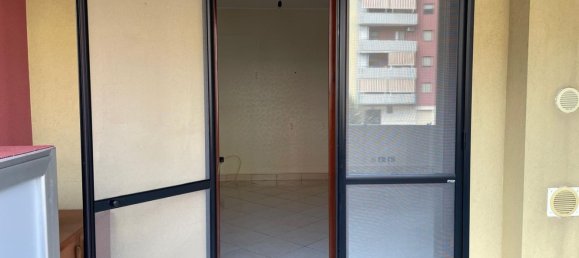 Apartamento T3 em Taranto, Italy N.º 374942 12