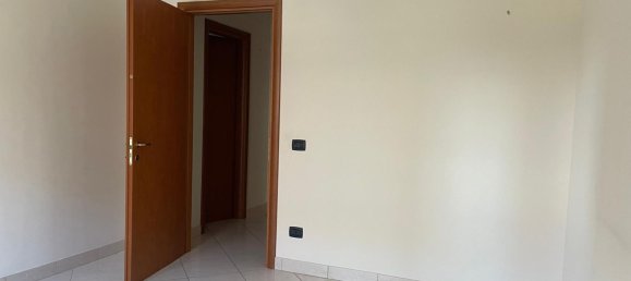 Apartamento T3 em Taranto, Italy N.º 374942 23