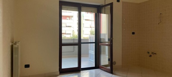 Apartamento T3 em Taranto, Italy N.º 374942 7