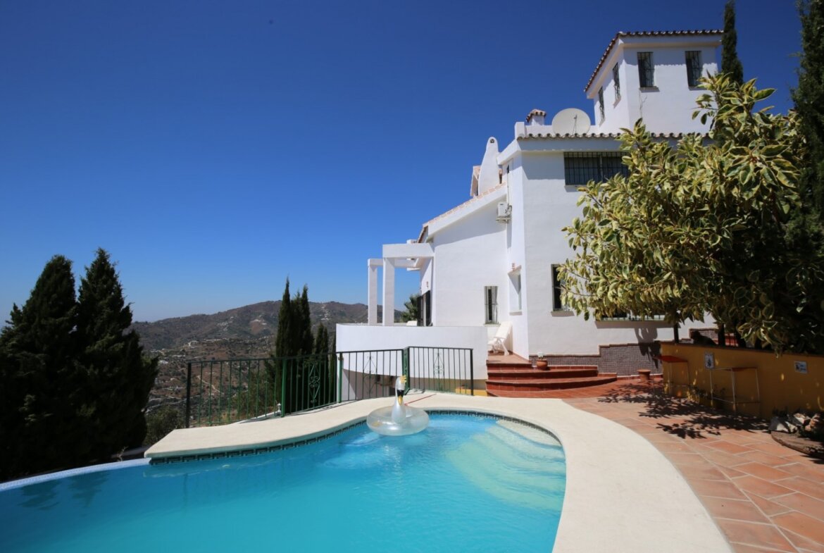 3 Schlafzimmer Villa in Malaga, Spain, Nr. 58832