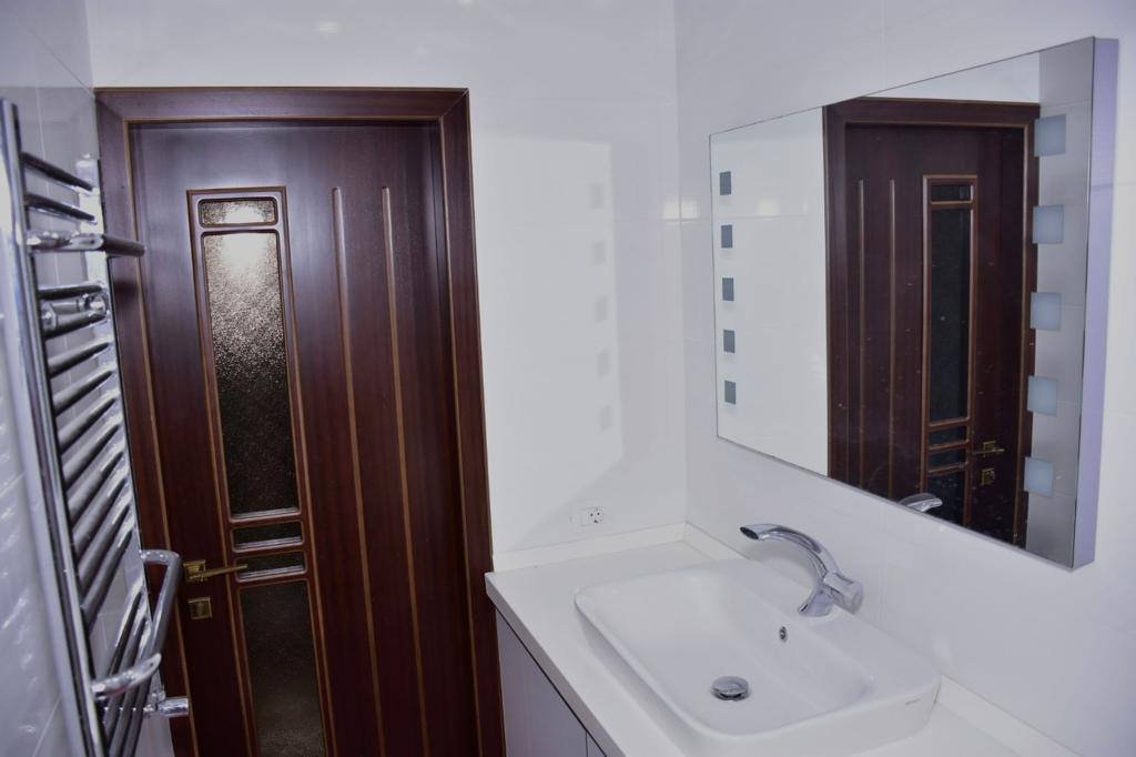 Квартира с 3 спальнями в Хатаинский район, Азербайджан № 1607