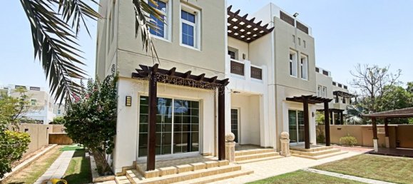 5 chambres Villa à Mudon, UAE No. 32430 11