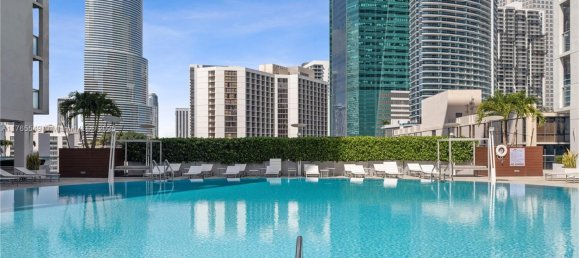 2 dormitorios propiedad comercial en venta en Miami, Miami-Dade, Florida, USA № 615732 3