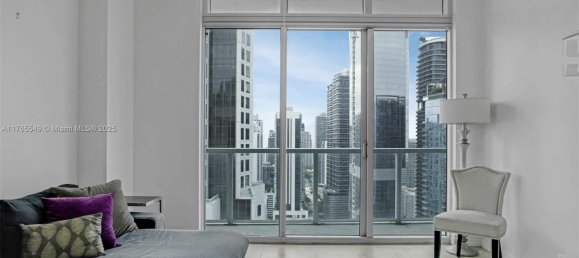 2 dormitorios propiedad comercial en venta en Miami, Miami-Dade, Florida, USA № 615732 23