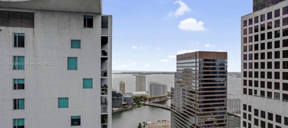 2 dormitorios propiedad comercial en venta en Miami, Miami-Dade, Florida, USA № 615732 6