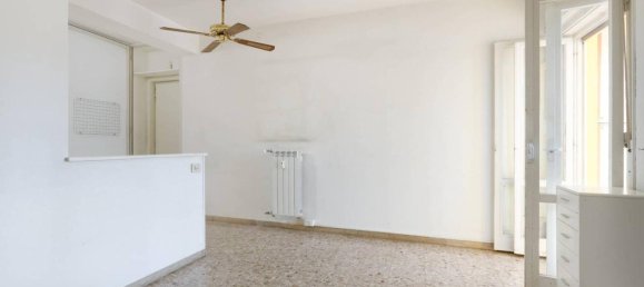 2 rooms Apartment in Trieste, Italy No. 36814 5