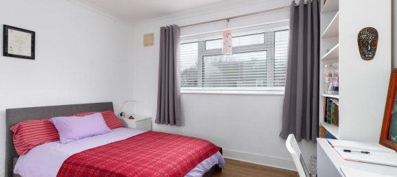 4 bedrooms House in London, United Kingdom No. 13932 7