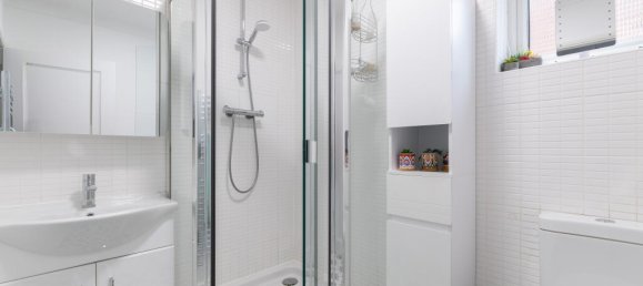 4 bedrooms House in London, United Kingdom No. 13932 10