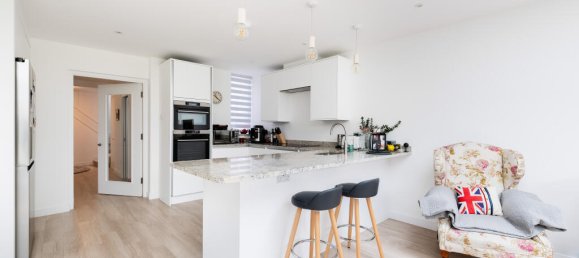 4 bedrooms House in London, United Kingdom No. 13932 5