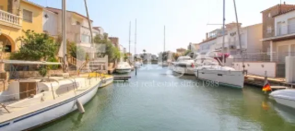 5 غرف نوم منزل في Empuriabrava, Spain رقم 159133 6