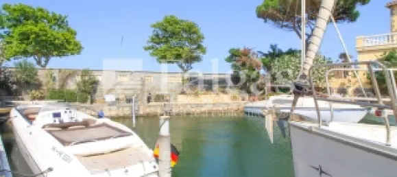 5 غرف نوم منزل في Empuriabrava, Spain رقم 159133 38