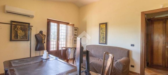 4 غرف نوم فيلا في Morlupo, Italy رقم 286497 29