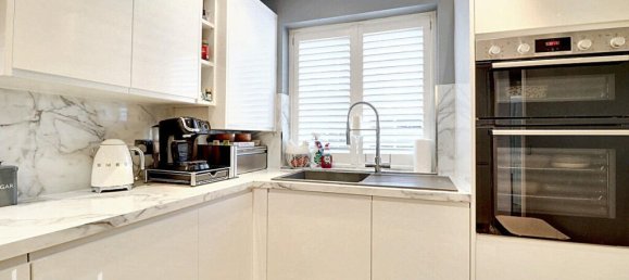 4 bedrooms Commercial property in Biggin Hill, United Kingdom No. 4749 16