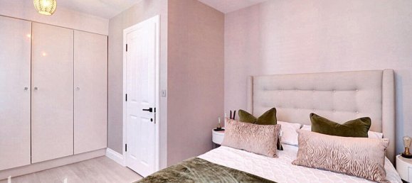 4 bedrooms Commercial property in Biggin Hill, United Kingdom No. 4749 2