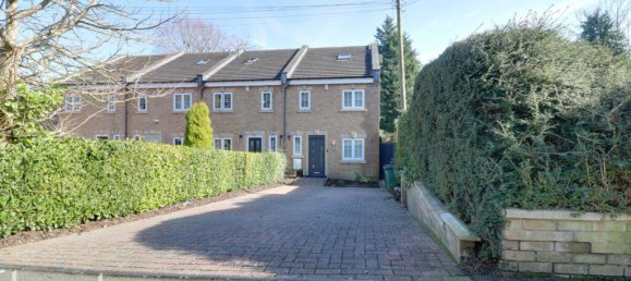 4 bedrooms Commercial property in Biggin Hill, United Kingdom No. 4749 31