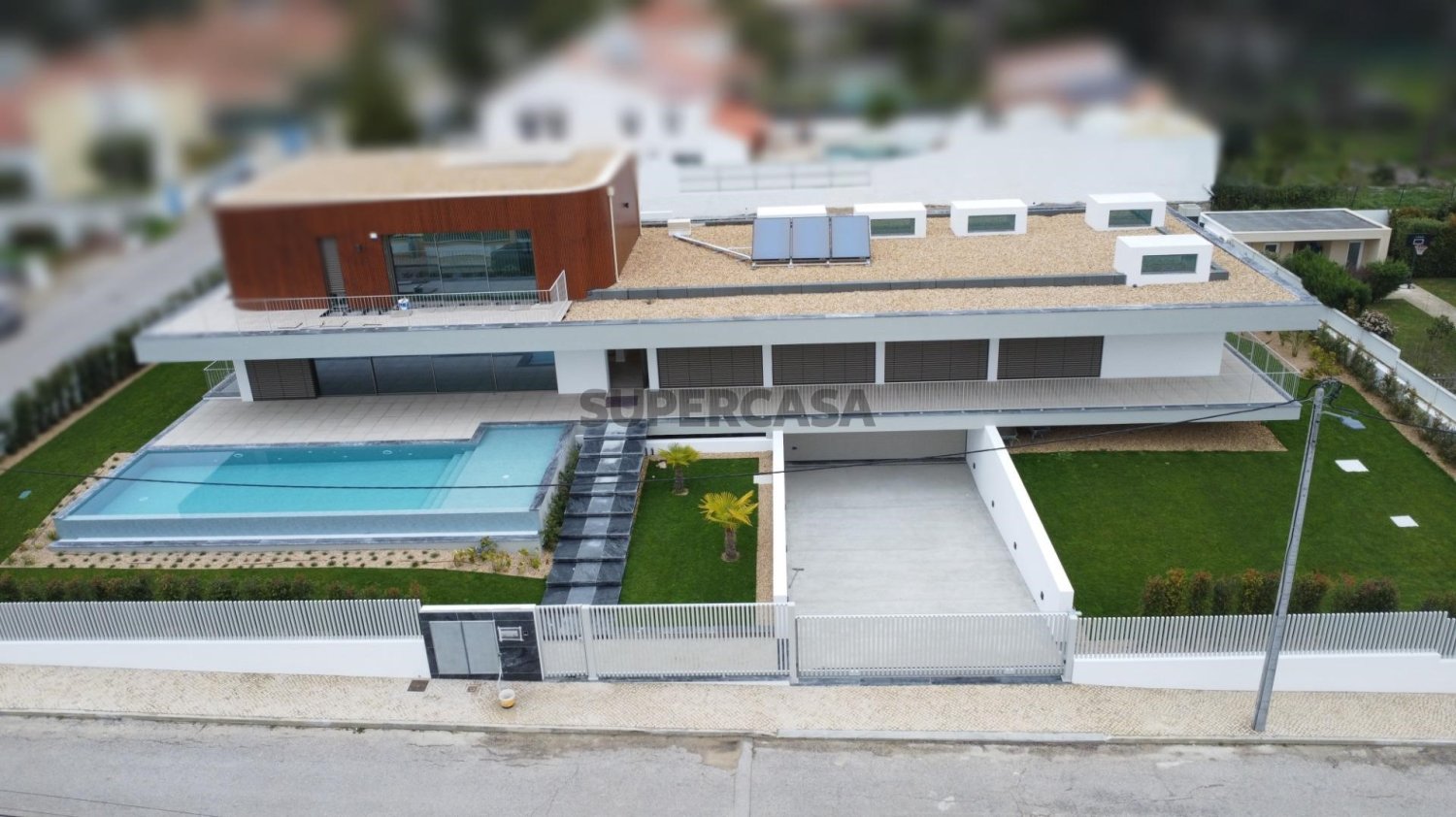 5 bedrooms Villa in Almada, Portugal No. 159983