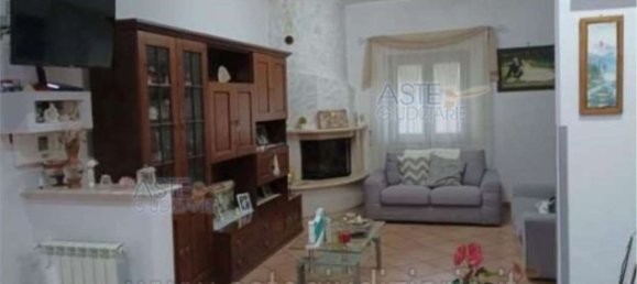 3-salle Maison à Maenza, Italy No. 205223 9