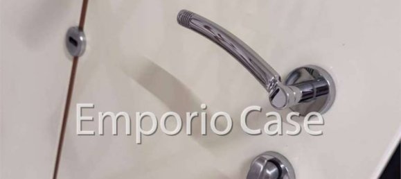 2 Schlafzimmer Wohnung in Modena, Italy, Nr. 325753 2