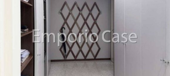 2 Schlafzimmer Wohnung in Modena, Italy, Nr. 325753 28