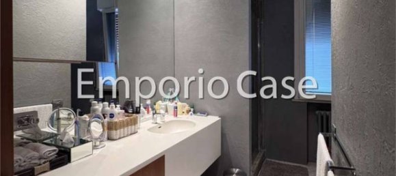 2 Schlafzimmer Wohnung in Modena, Italy, Nr. 325753 11