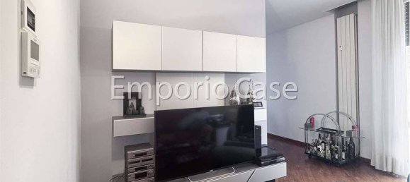 2 Schlafzimmer Wohnung in Modena, Italy, Nr. 325753 6