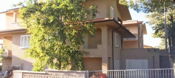 5 Schlafzimmer Haus in Rosignano Marittimo, Italy, Nr. 48425 2