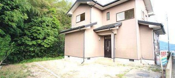 4 bedrooms House in Nagasaki, Japan No. 3156 2