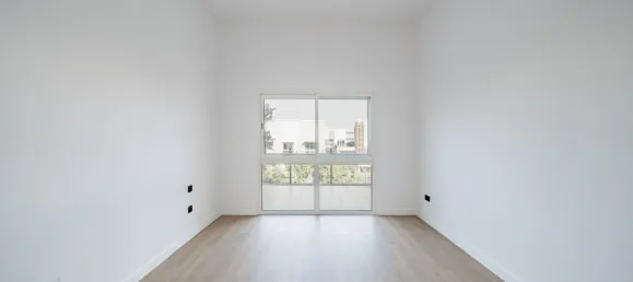 4 bedrooms Villa in Dubai, UAE No. 107879 16