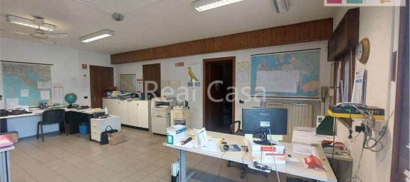 730m² Warehouse in Modena, Italy No. 222600 80